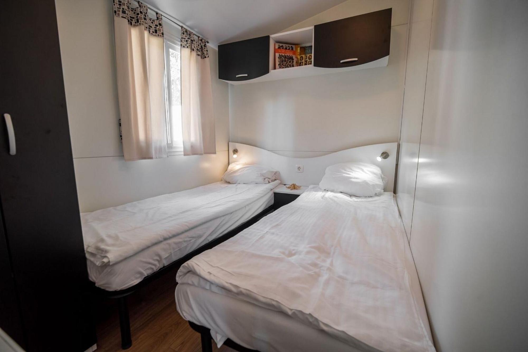 Lake View Mobile Homes With Thermal Riviera Tickets In Terme Catez Catez ob Savi Rom bilde