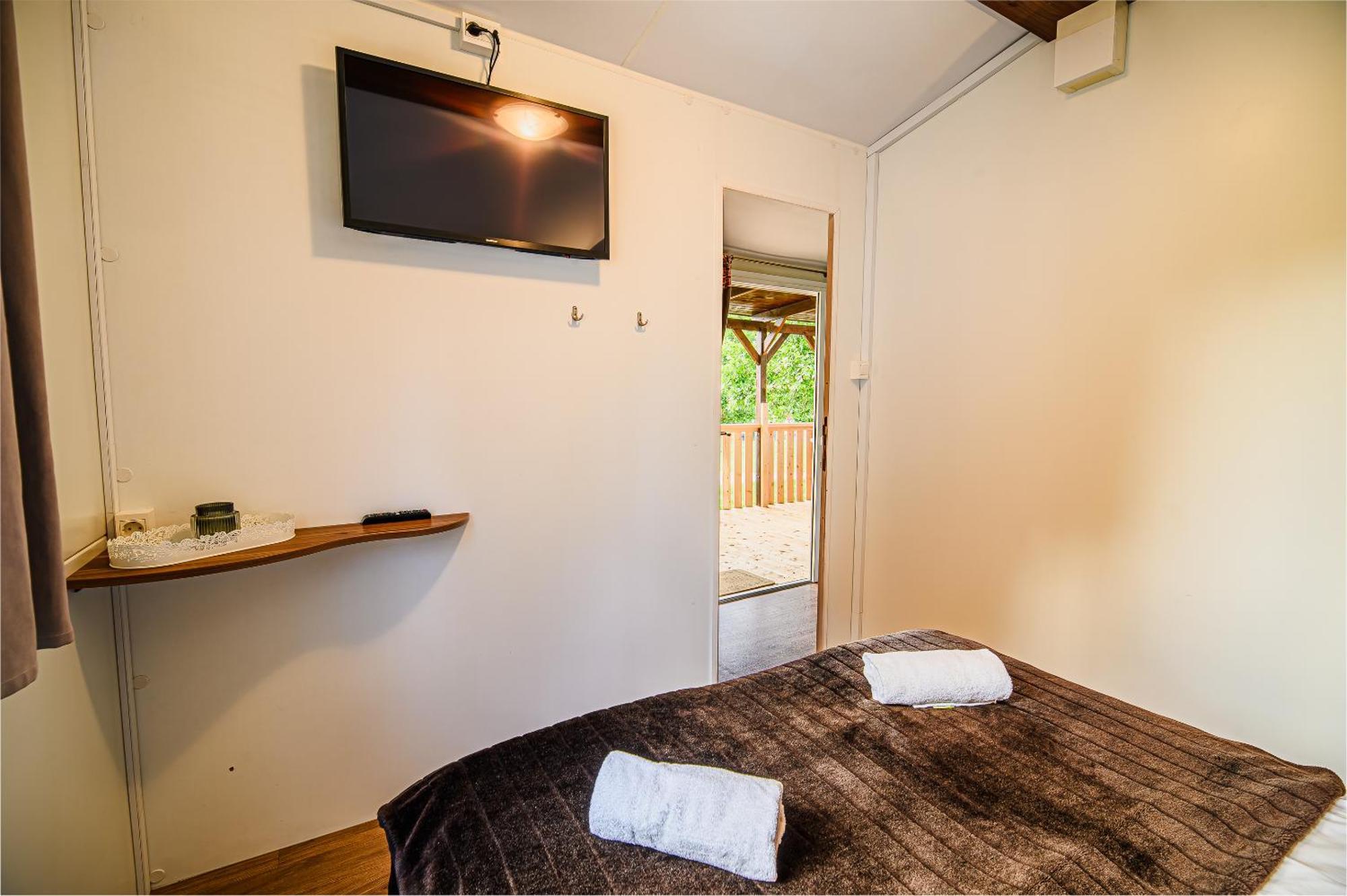 Lake View Mobile Homes With Thermal Riviera Tickets In Terme Catez Catez ob Savi Eksteriør bilde