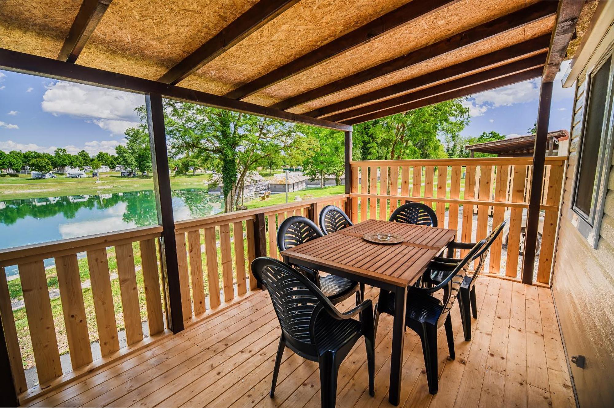 Lake View Mobile Homes With Thermal Riviera Tickets In Terme Catez Catez ob Savi Rom bilde